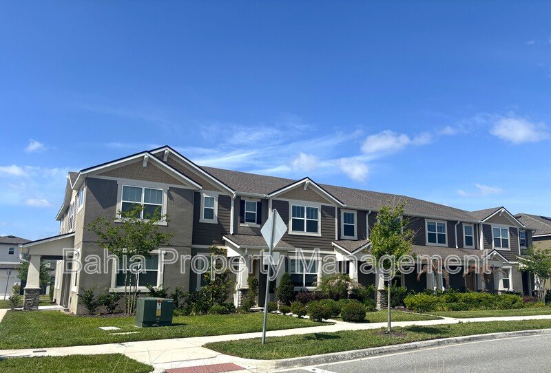 Upgraded 3 Bed/2.5 Bath Townhouse in Meridian Parks. Luxury & Prime Location. Move-in Ready! property image