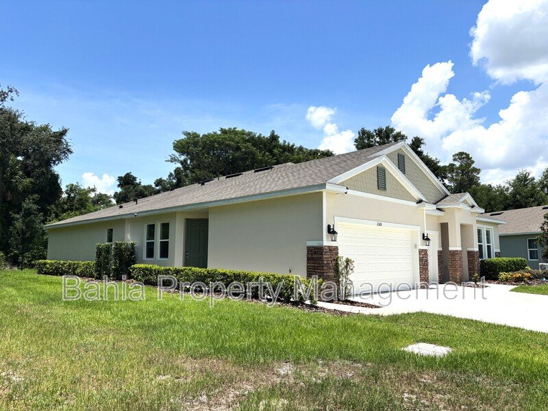 Beautiful furnished 1BR/1BA Townhome with Resort-Style Amenities & Utilities Included property image