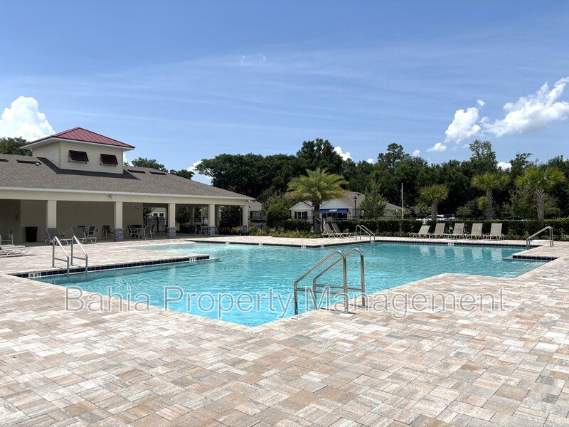 Beautiful furnished 1BR/1BA Townhome with Resort-Style Amenities & Utilities Included property image