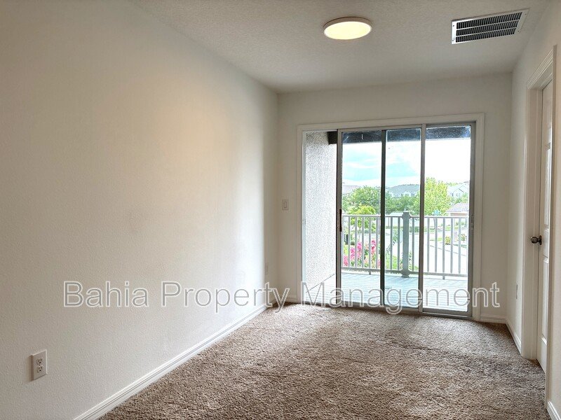 Stunning 3 BR/2.5BA Townhome in Gated Randal Walk with Water Views & 2-Car Garage! property image