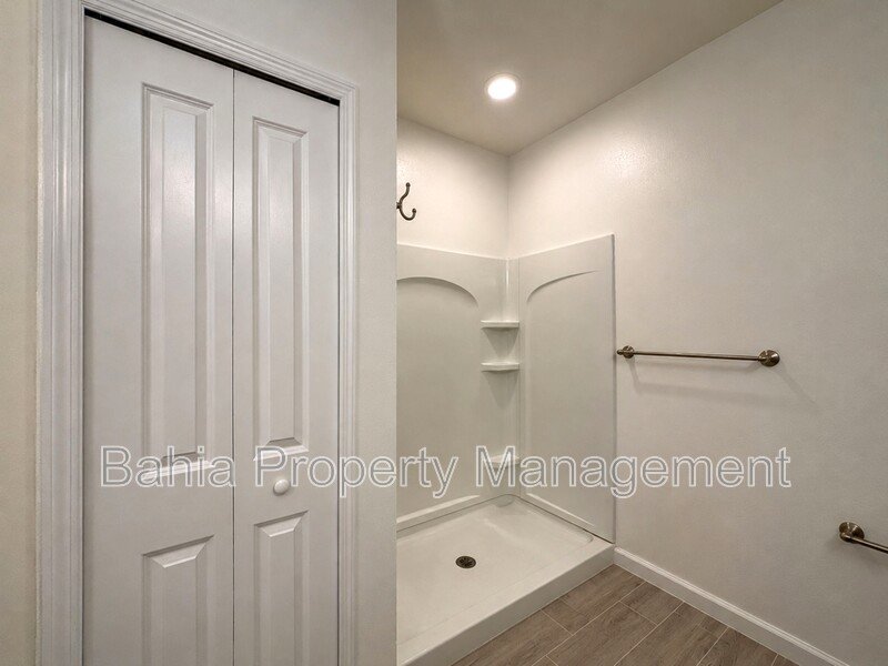 Elegant Updated 3BR/2BA Condo in Prime Orlando Location with Resort Amenities. Move-in Ready! property image