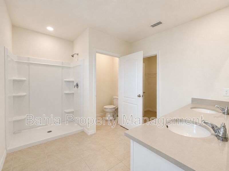 Brand-New Community! Stunning 4BR/3BA Home in Haines City with with Bonus Room & Fenced Backyard! property image