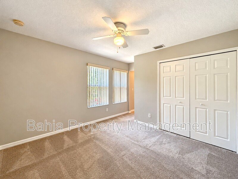 Must-See 3BR/2.5BA Corner Townhome | Resort-Style Living in Signature Lakes | Private Courtyard property image