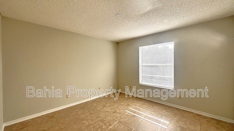 Beautiful & Cozy 3BR / 2BA Condo with Resort-Style Amenities Near Airport & Major Highways property image